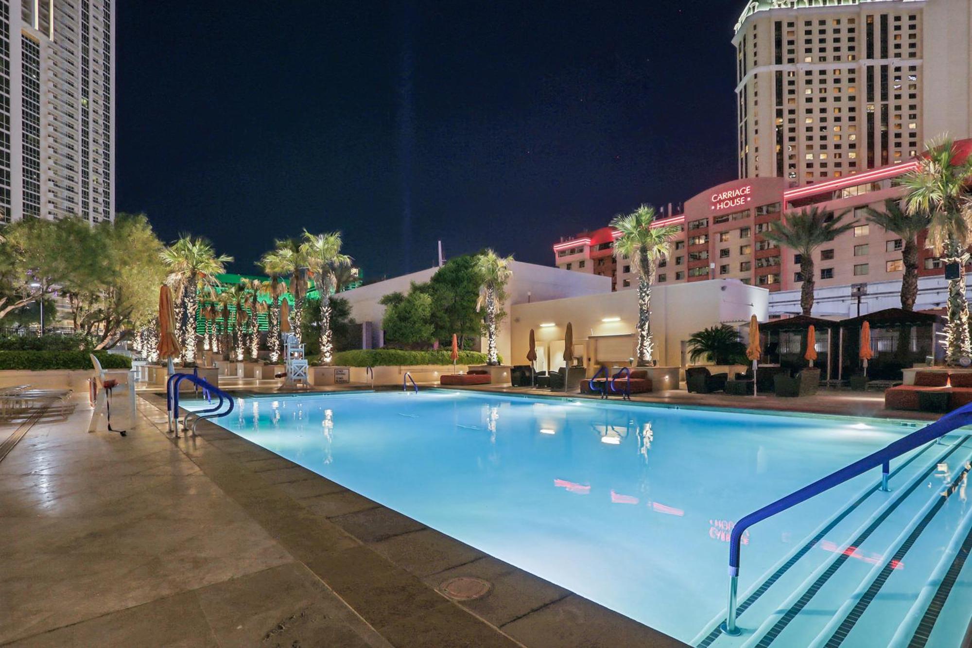 Mgm Signature Deluxe Balcony Strip View Suite Las Vegas Kültér fotó